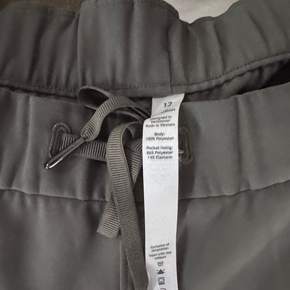 LIKE NEW!!! Lululemon Wide-Leg Yoga Charcoal Pants - Picture 2 of 6